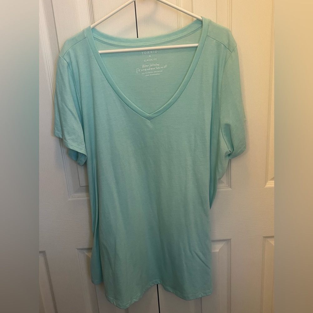 Torrid tee size 4